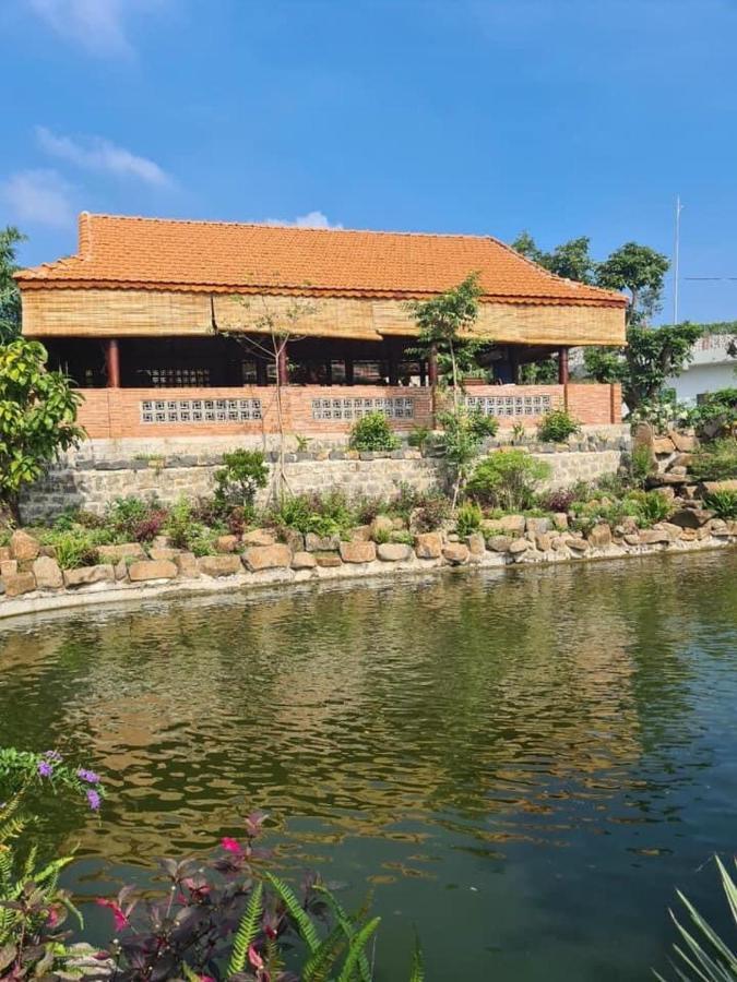 Suoi Rao Valley - Cach Ho Tram 17Km Ba Rịa Eksteriør billede